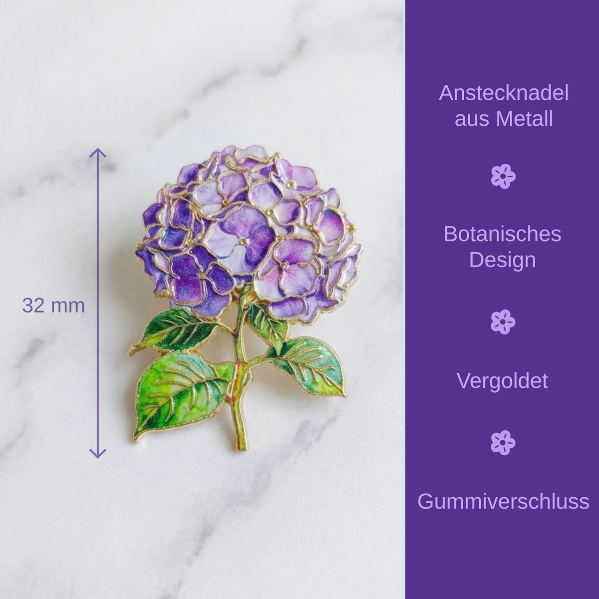 A purple and lavender hydrangea brooch with gold trim and green leaves, shown on a white marble background with a purple information panel on the right listing features in German, including 32 mm height and gold-plated metal.